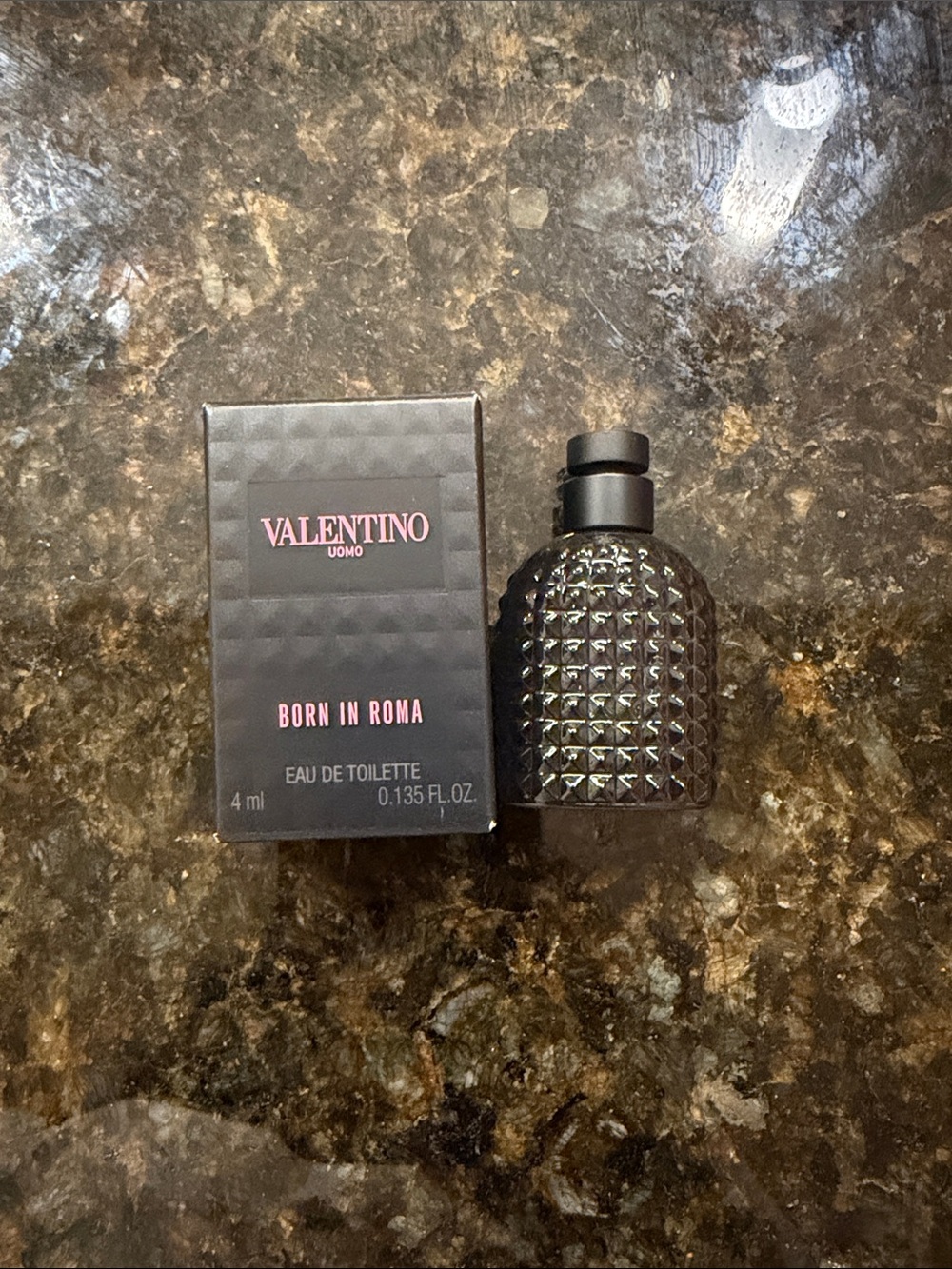 Valentino Born in Roma Uomo 0.135 fl oz New